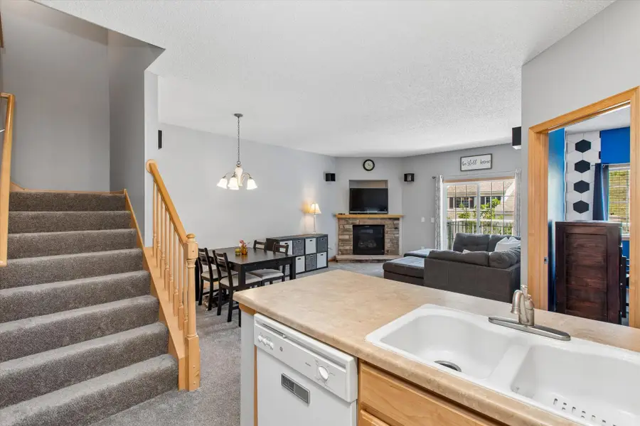 6727 Pine Crest Trail S, Cottage Grove, MN 55016 - #3