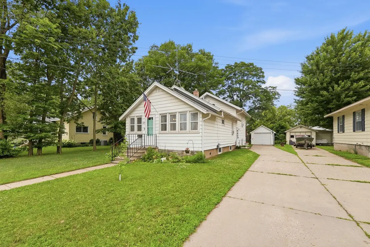 223 31st Avenue N, Saint Cloud, MN 56303 - #1