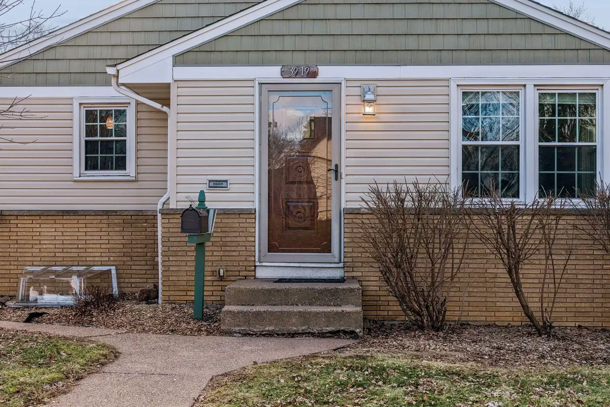 3919 Tyler Street Ne, Columbia Heights, MN 55421 - #1