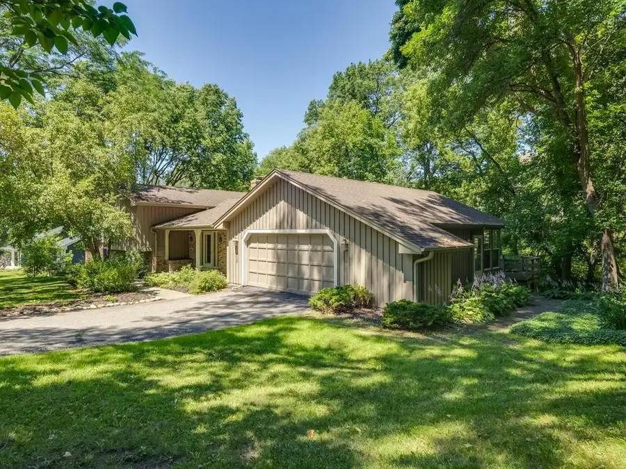 15208 Crown Drive, Minnetonka, MN 55345 - #2
