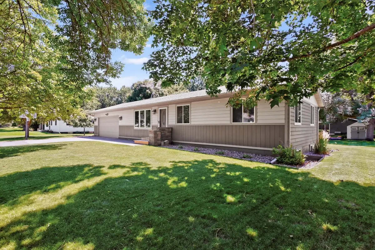 1912 Parkview Road Ne, Alexandria, MN 56308 - #1