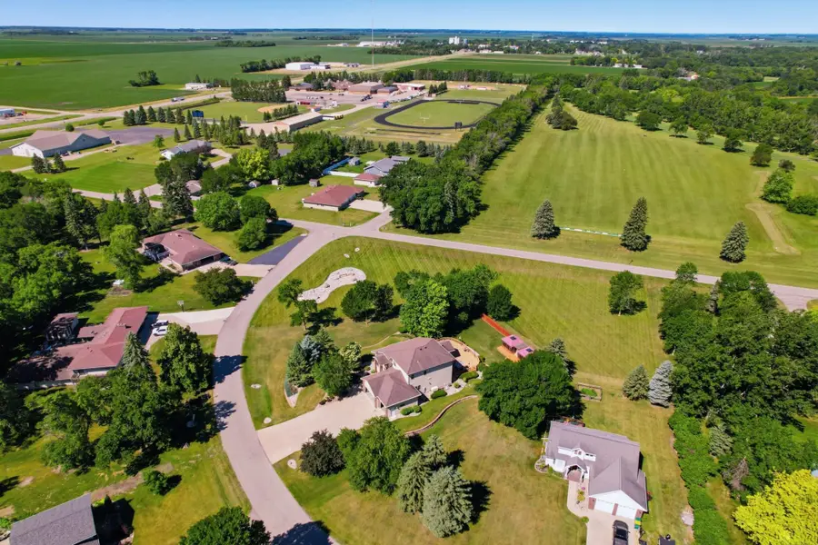 41 Westwood Drive, Mayville, ND 58257 - #2