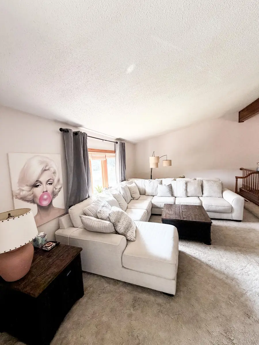 1516 Maywood Drive, South Saint Paul, MN 55075 - #2