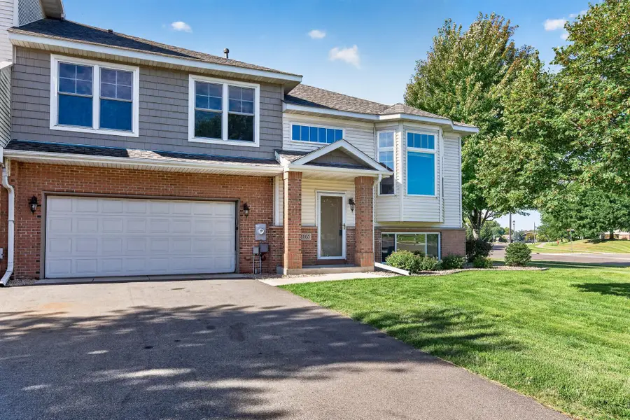 20053 Heritage Drive, Lakeville, MN 55044 - #2