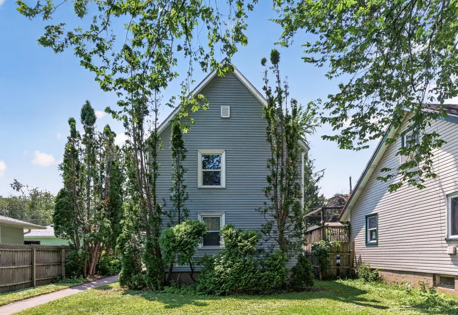 828 Englewood Avenue, Saint Paul, MN 55104 - #2