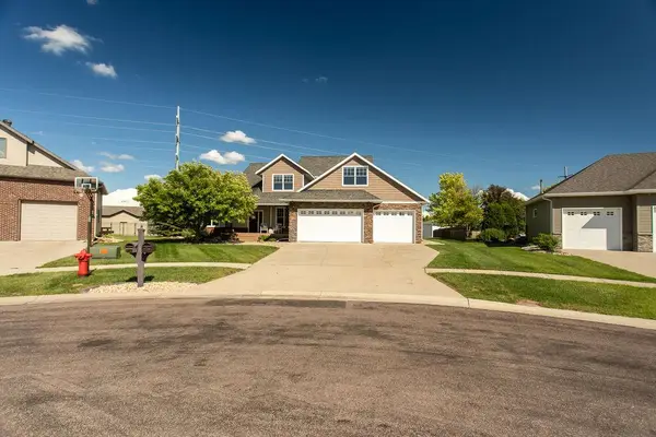 4180 58th Street S, Fargo, ND 58104