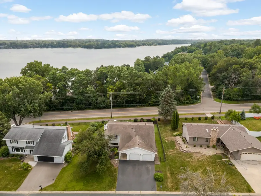 570 Kent Lane, Shoreview, MN 55126 - #2