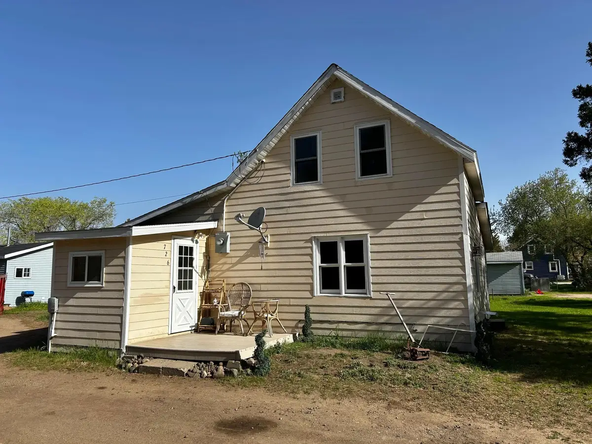 726 E 2nd Street, Pillager, MN 56473 - #1
