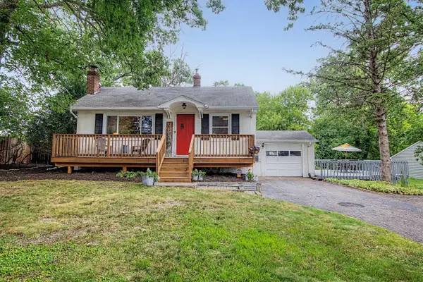 6140 Saint Croix Avenue N, Golden Valley, MN 55422