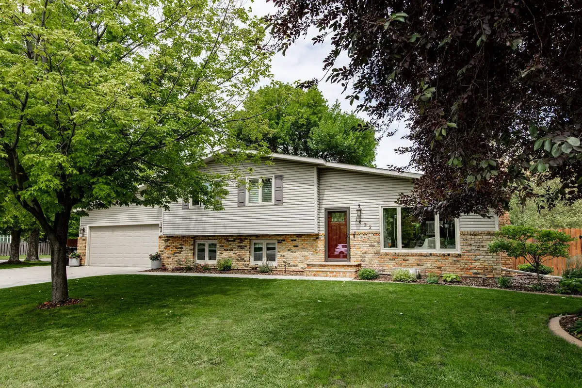 1632 Flickertail Circle S, Fargo, ND 58103 - #1
