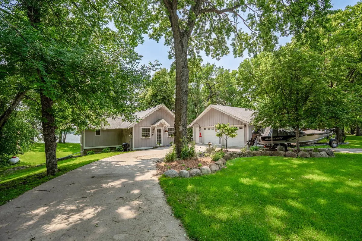 5999 150th Avenue Ne, Spicer, MN 56288 - #1