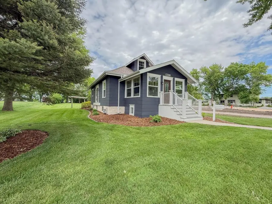 1316 W Fairview Avenue, Olivia, MN 56277 - #2