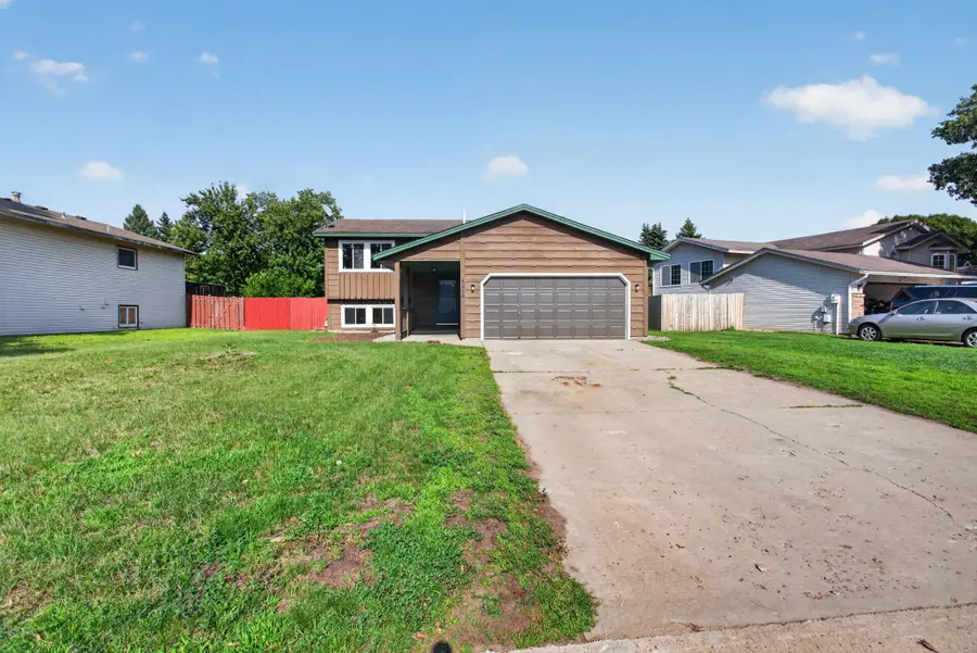 8208 Irving Avenue N, Brooklyn Park, MN 55444 - #2
