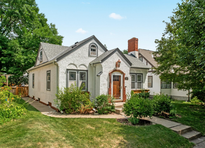 3023 Ulysses Street Ne, Minneapolis, MN 55418 - #2