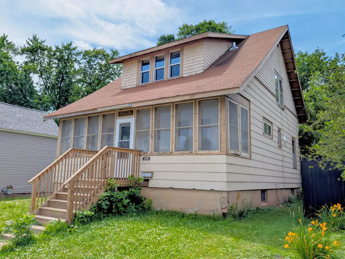 404 4th Street Sw, Montgomery, MN 56069 - #1