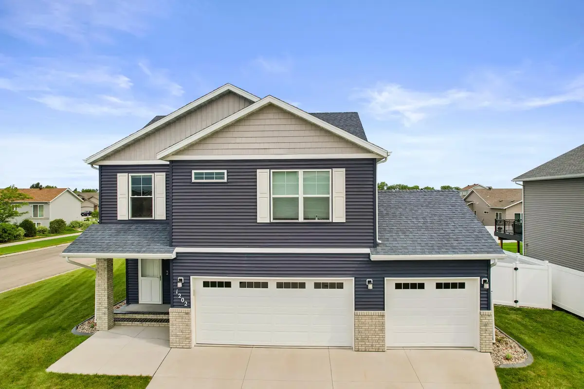 1202 Southwood Drive, Dilworth, MN 56529 - #1