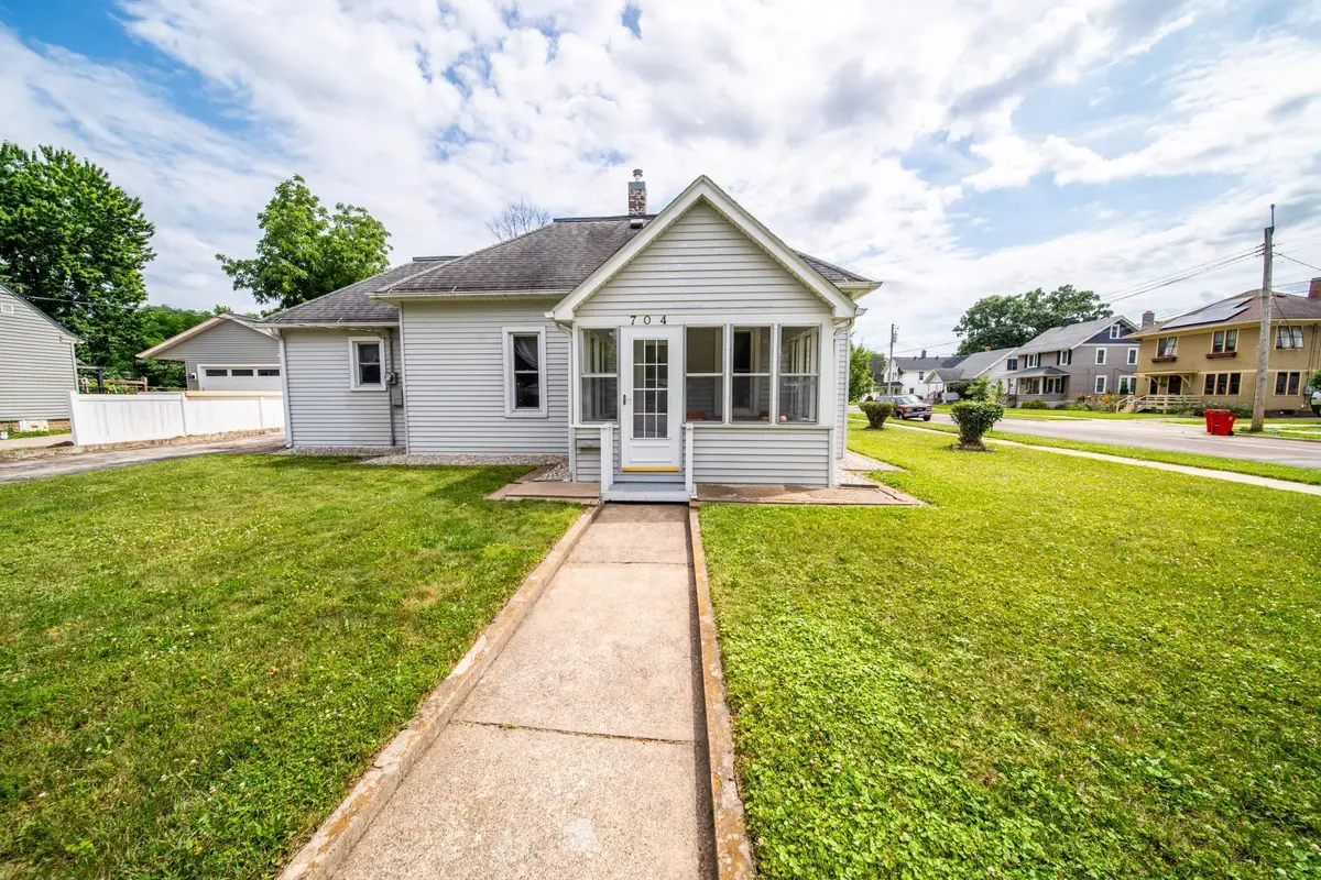 704 7th Street Se, Rochester, MN 55904 - #1