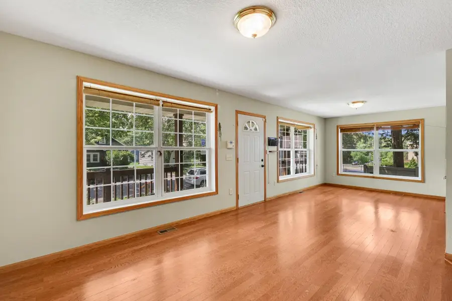 2116 2nd Avenue N, Minneapolis, MN 55405 - #3