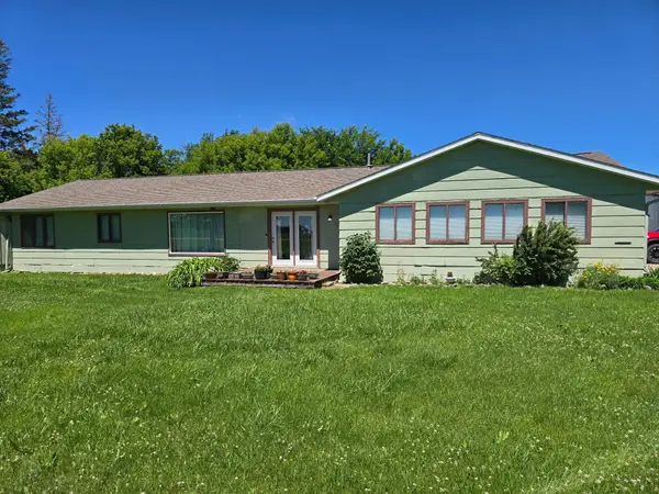10466 County Highway 18, Ulen, MN 56585