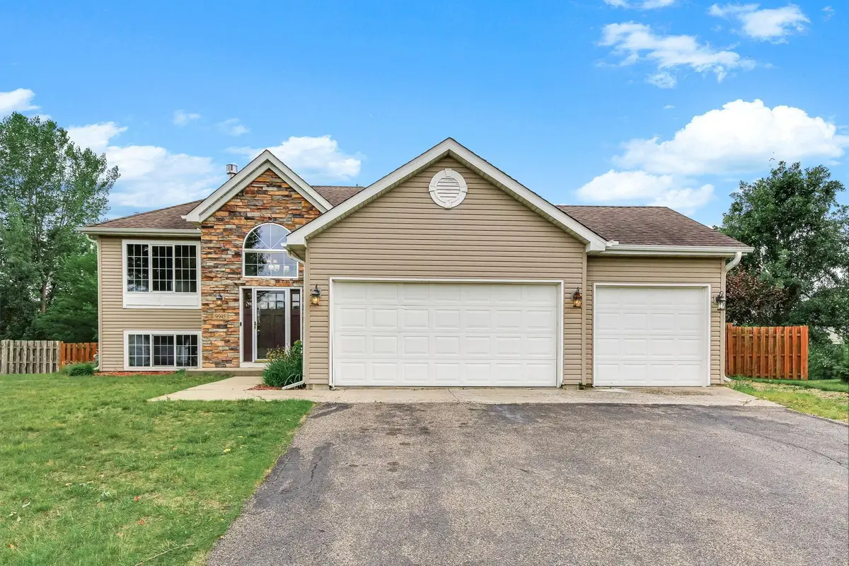 9945 42nd Street Ne, Saint Michael, MN 55376 - #1