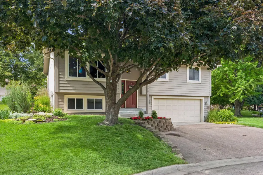 506 Laredo Lane, Chanhassen, MN 55317 - #3