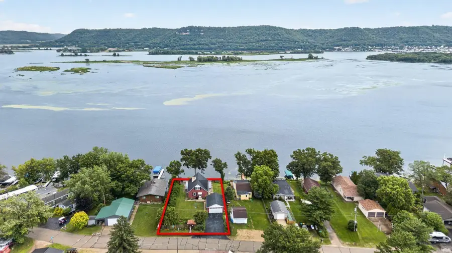 65272 140th Avenue, Wabasha, MN 55981 - #2
