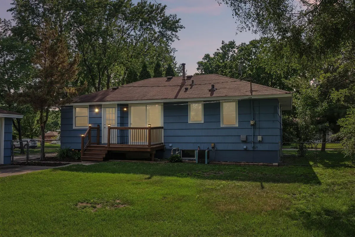 11341 Palm Street Nw, Coon Rapids, MN 55448 - #1
