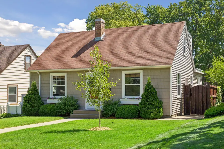 2733 Georgia Avenue S, Saint Louis Park, MN 55426 - #2