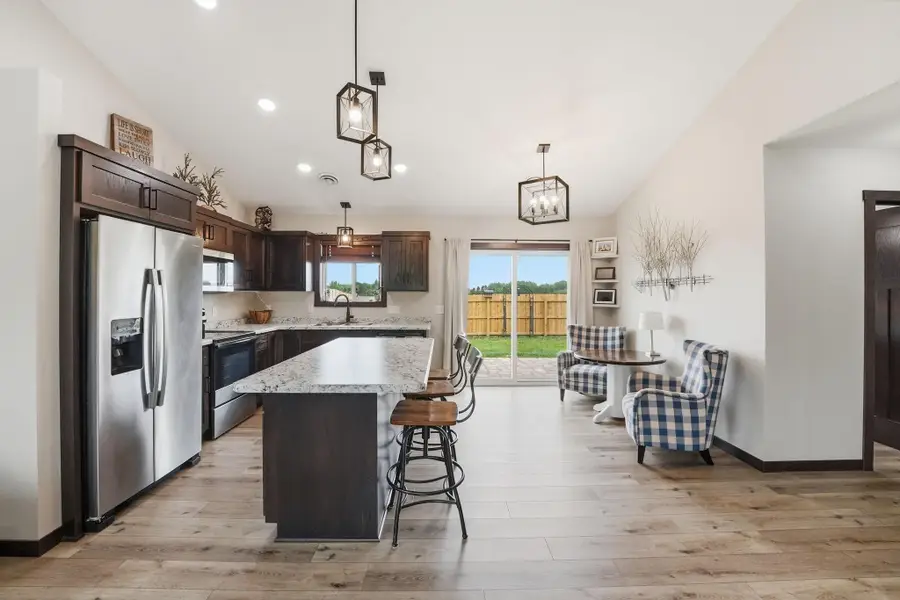 716 W 8th Street, Litchfield, MN 55355 - #3