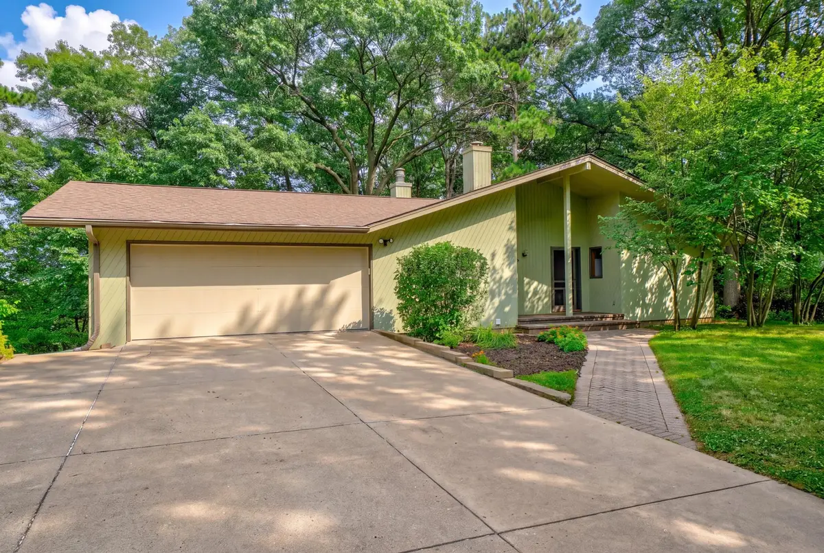 515 Pine Tree Trail, Stillwater, MN 55082 - #1