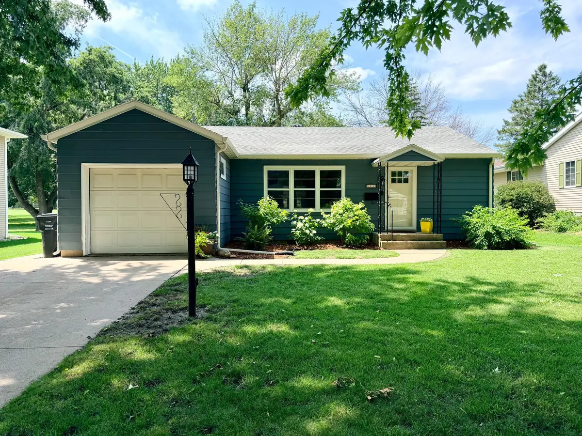 1311 Elmwood Avenue, Worthington, MN 56187 - #1