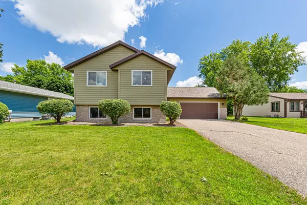105 Martin Circle, Mankato, MN 56001