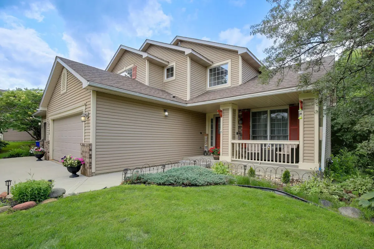 18546 85th Avenue N, Maple Grove, MN 55311 - #1
