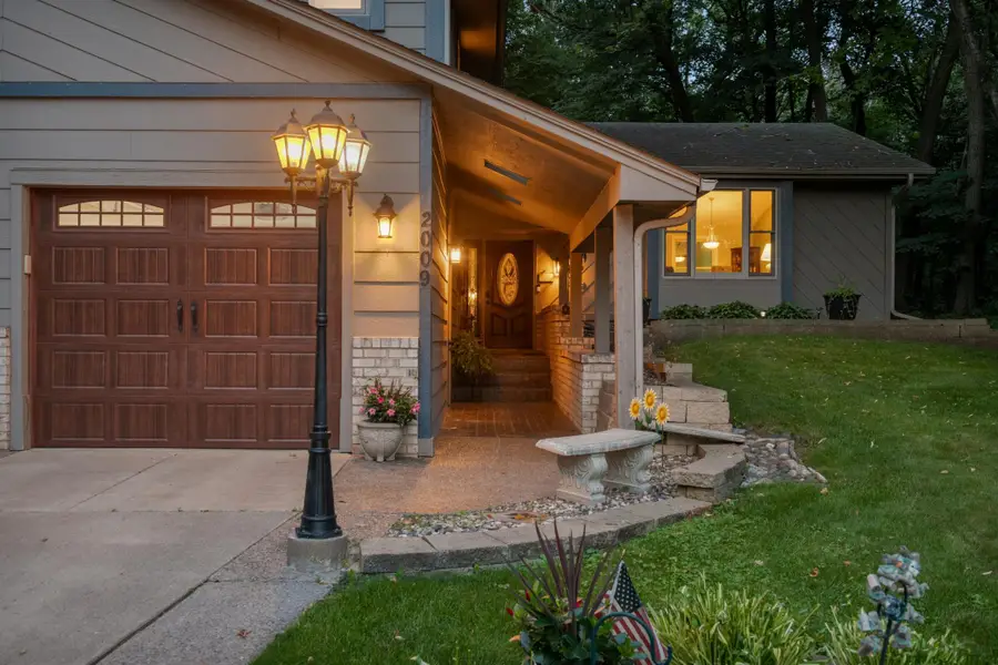 2009 Indian Road W, Minnetonka, MN 55305 - #2