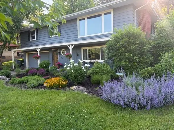 2640 Noble Avenue N, Golden Valley, MN 55422