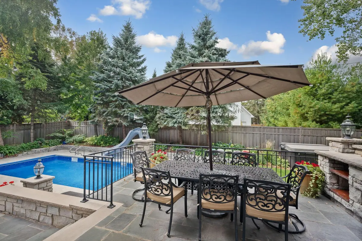 7000 Weston Circle, Edina, MN 55439 - #1
