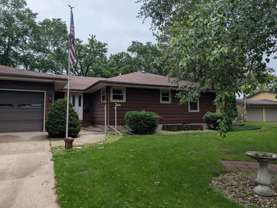 2113 Country Club Drive Ne, Willmar, MN 56201 - #3