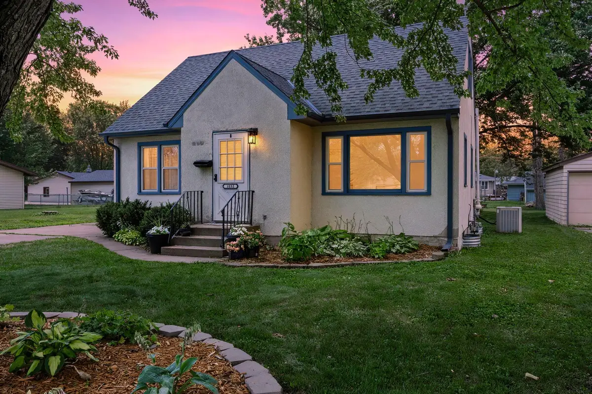 1033 Dayton Avenue, Saint Paul Park, MN 55071 - #1