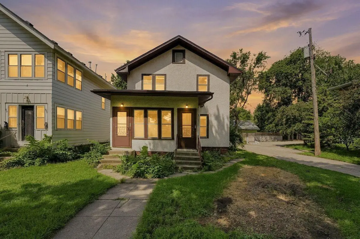 921 27th Avenue Se, Minneapolis, MN 55414 - #1
