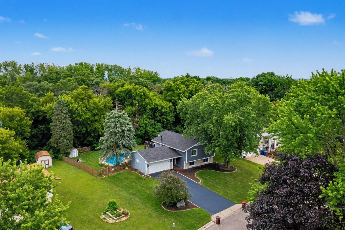 1579 Hilo Avenue N, Oakdale, MN 55128 - #1