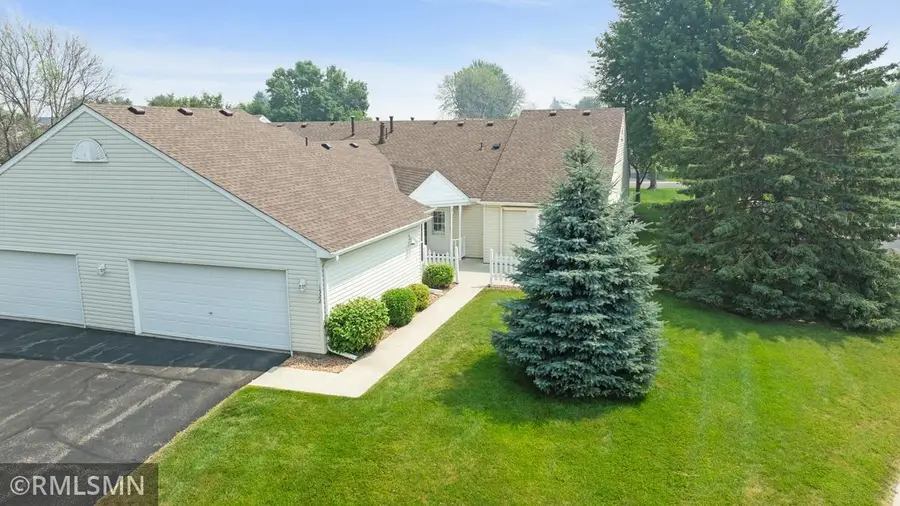 1522 4th Avenue E, Shakopee, MN 55379 - #3