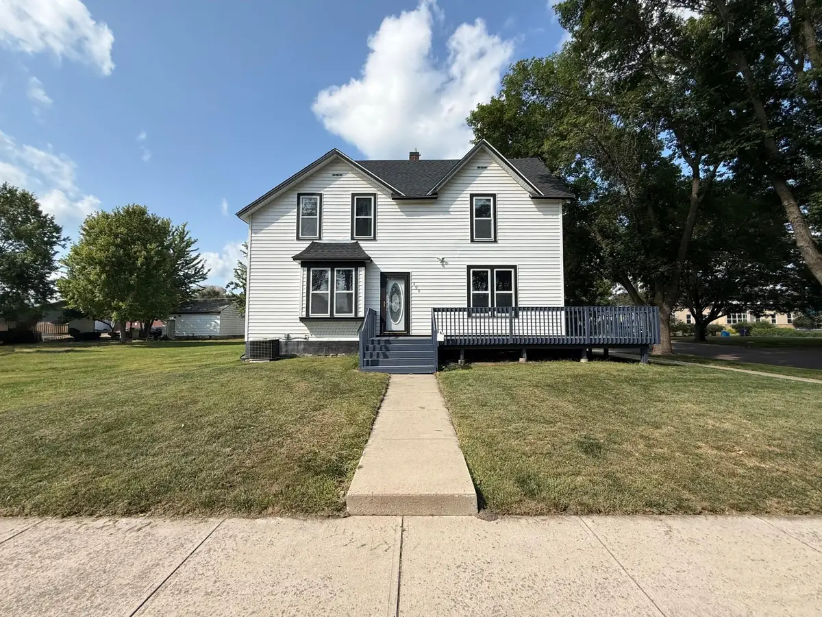 400 Walnut Street Sw, Sleepy Eye, MN 56085 - #1