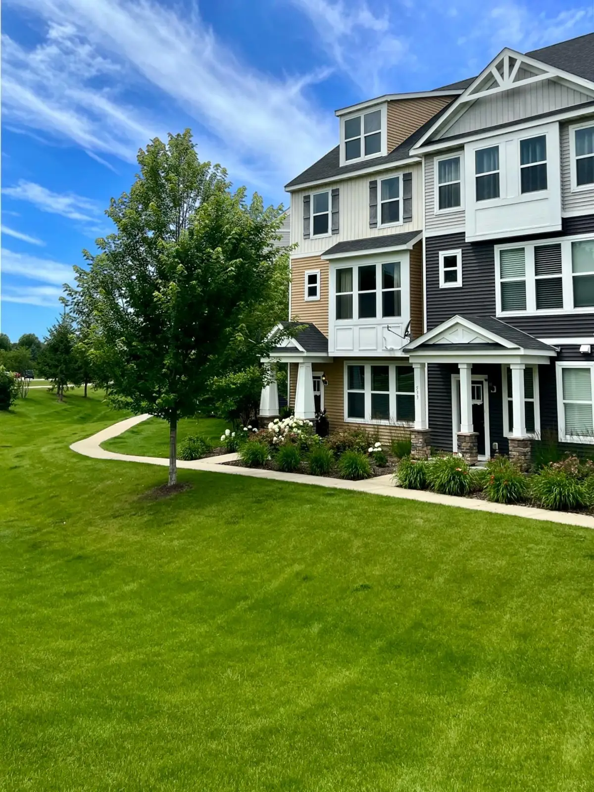 537 Satori Way, Chaska, MN 55318 - #1