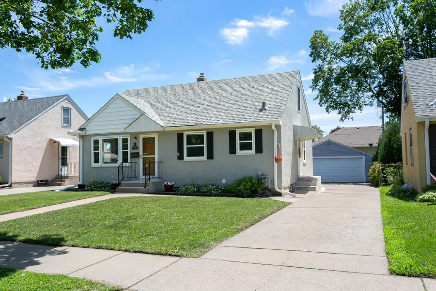 2128 Case Avenue E, Saint Paul, MN 55119 - #2
