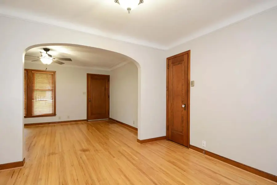 4255 Thomas Avenue N, Minneapolis, MN 55412 - #2