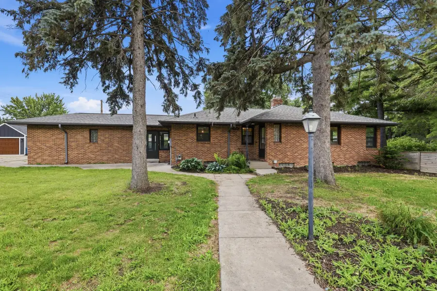 3131 Parkview Boulevard, Robbinsdale, MN 55422 - #2