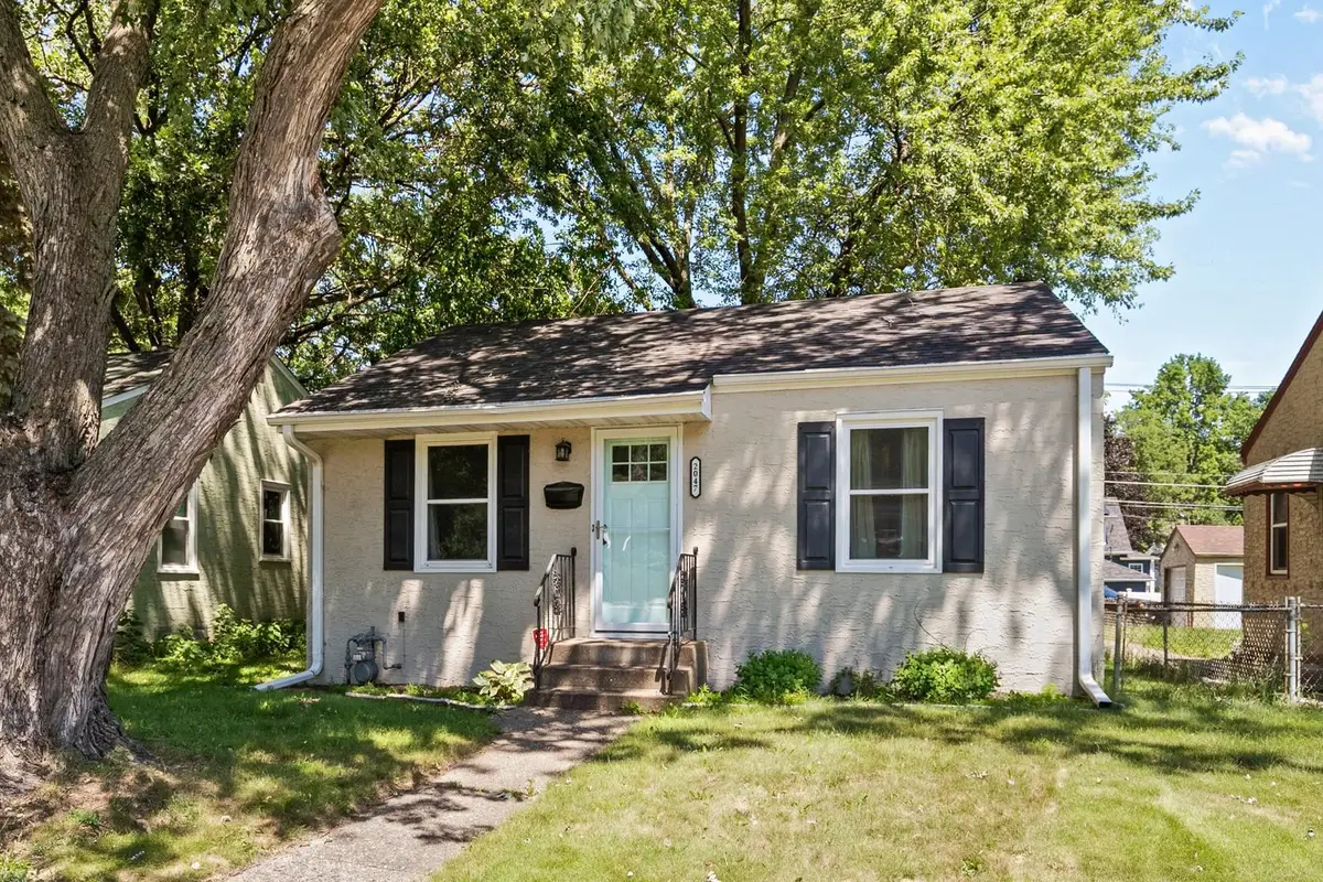 2047 Minnehaha Avenue E, Saint Paul, MN 55119 - #1