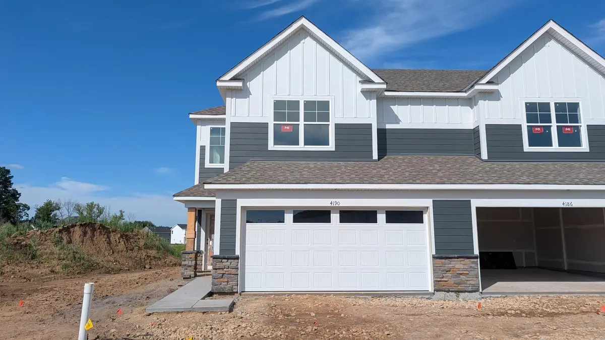 4190 Hayward Avenue N, Oakdale, MN 55128 - #1