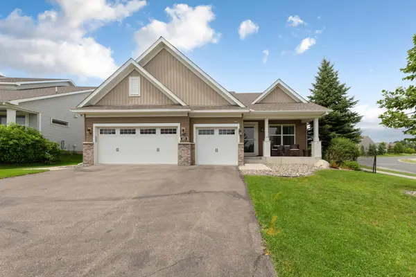 601 Stonegate Circle, Waconia, MN 55387