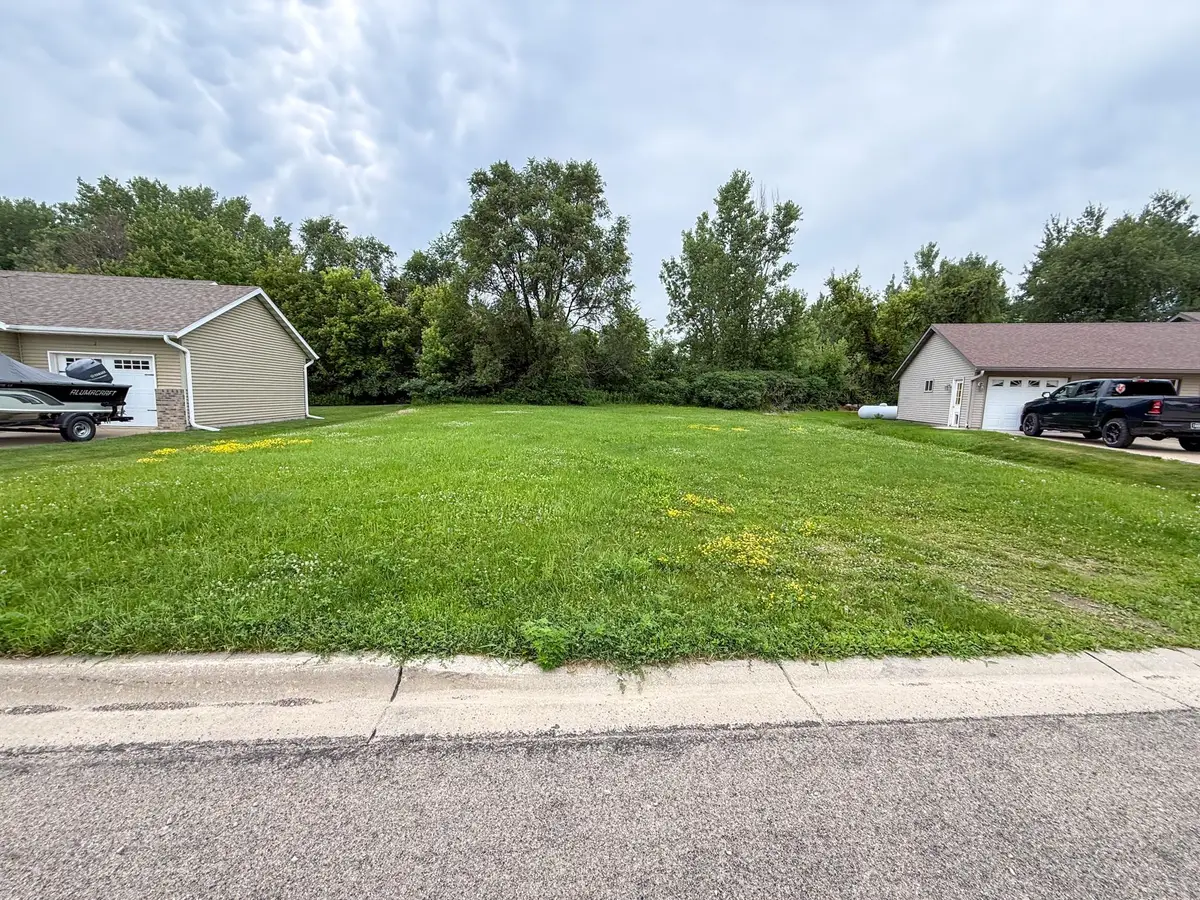 1275L Bellflower Lane Ne, Owatonna, MN 55060 - #1